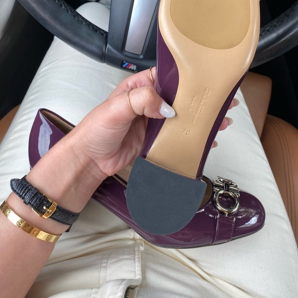 NEW! SALVATORE FERRAGAMO CHUNKY HEEL - Picture 4 of 8